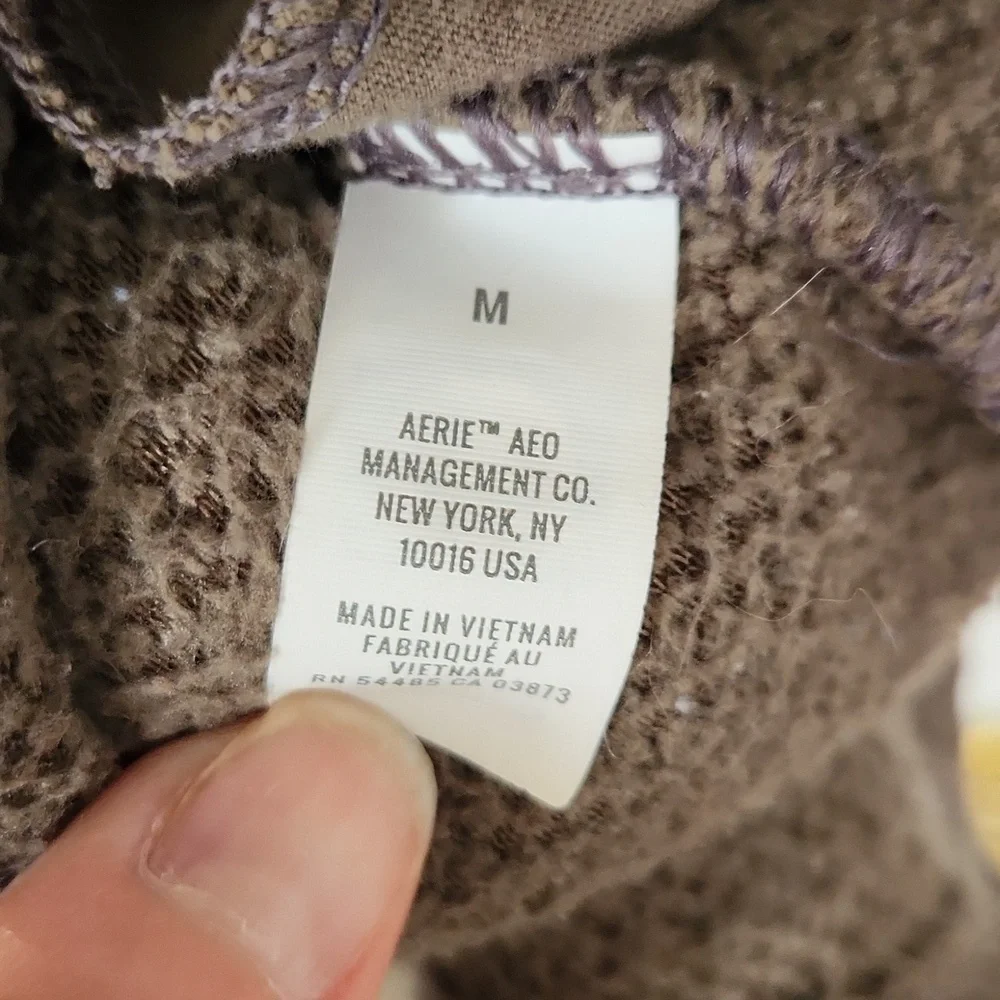 Women's Green Sherpa Sweater, Aerie Medium - Picture 7 of 7